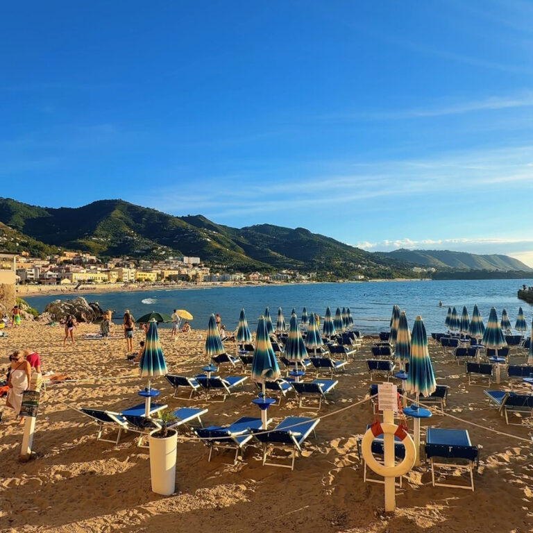 Cefalù Sicily Travel Guide