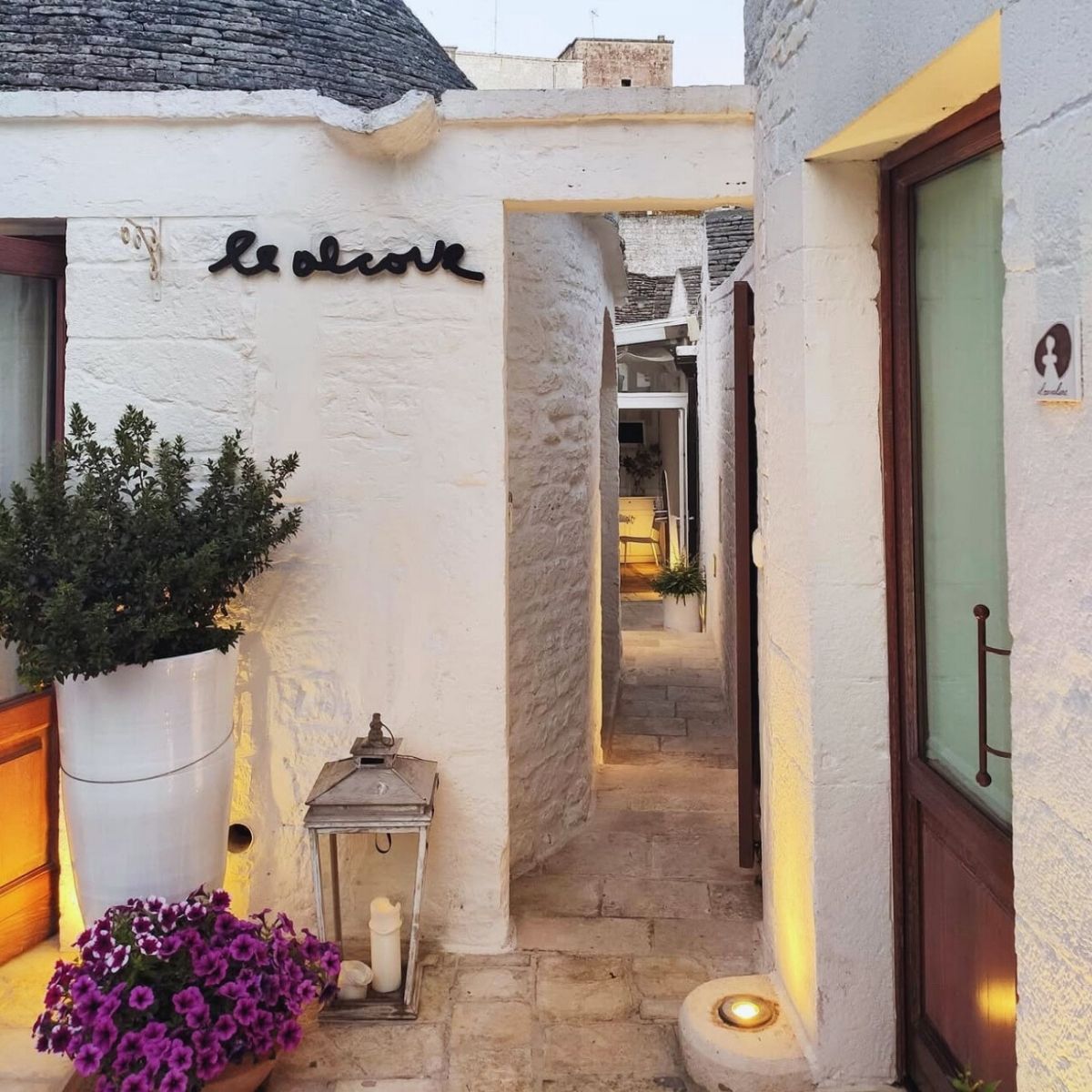 Le Alcove luxury trullo hotel Alberobello UNESCO Puglia